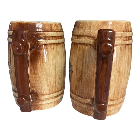 Pair of Vintage Williamsburg VA Barrel Mugs – The Governor's Palace Souvenir, Ma - Picture 5 of 6